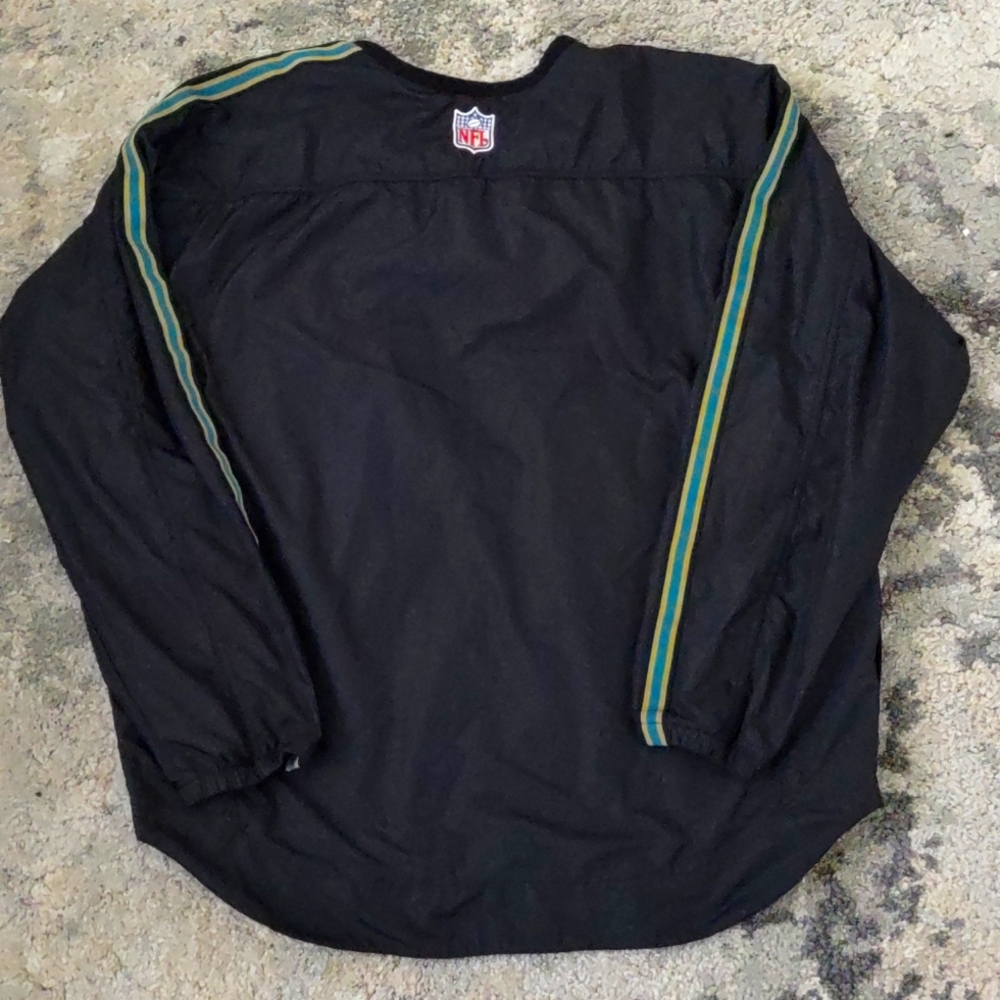 NFL Pro Line Jacksonville Jaguars Pullover - Picture 4 of 6